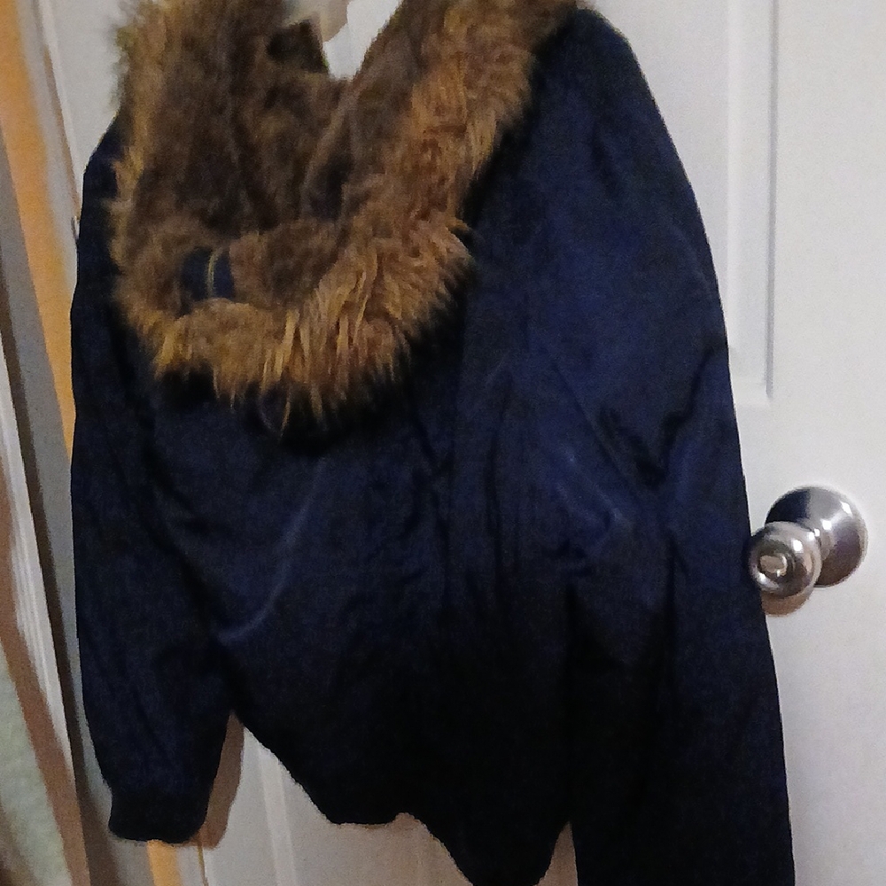 American Eagle Outfitters Brown Faux Fur Jacket - Picture 5 of 6